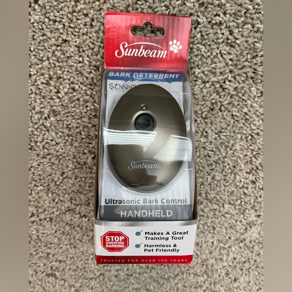 Sonic bark deterrent new In package